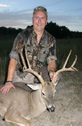 Texas Hill Country whitetailed deer